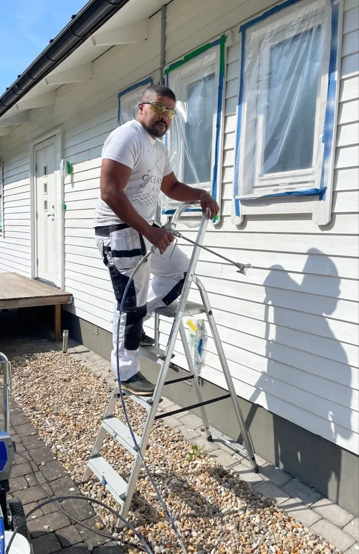 Knallens Fastighetsservice team - taktvättsexperter i Borås